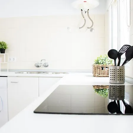 Cool La Compania Apartment